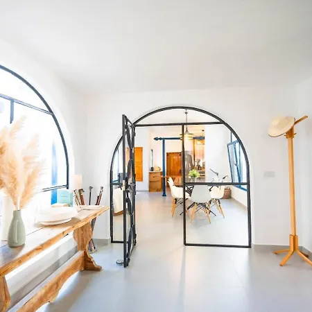 Whome Family Paradise, Exquisite Retreat For Holidays 度假居 *