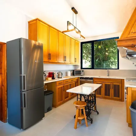 Whome Family Paradise, Exquisite Retreat For Holidays Feriehus Sao Miguel de Rio Torto