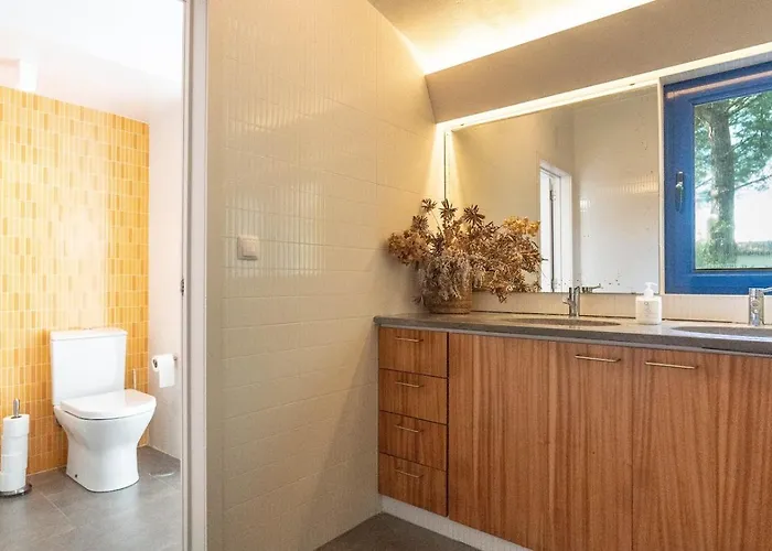 Дом отдыха Whome Family Paradise, Exquisite Retreat For Holidays *